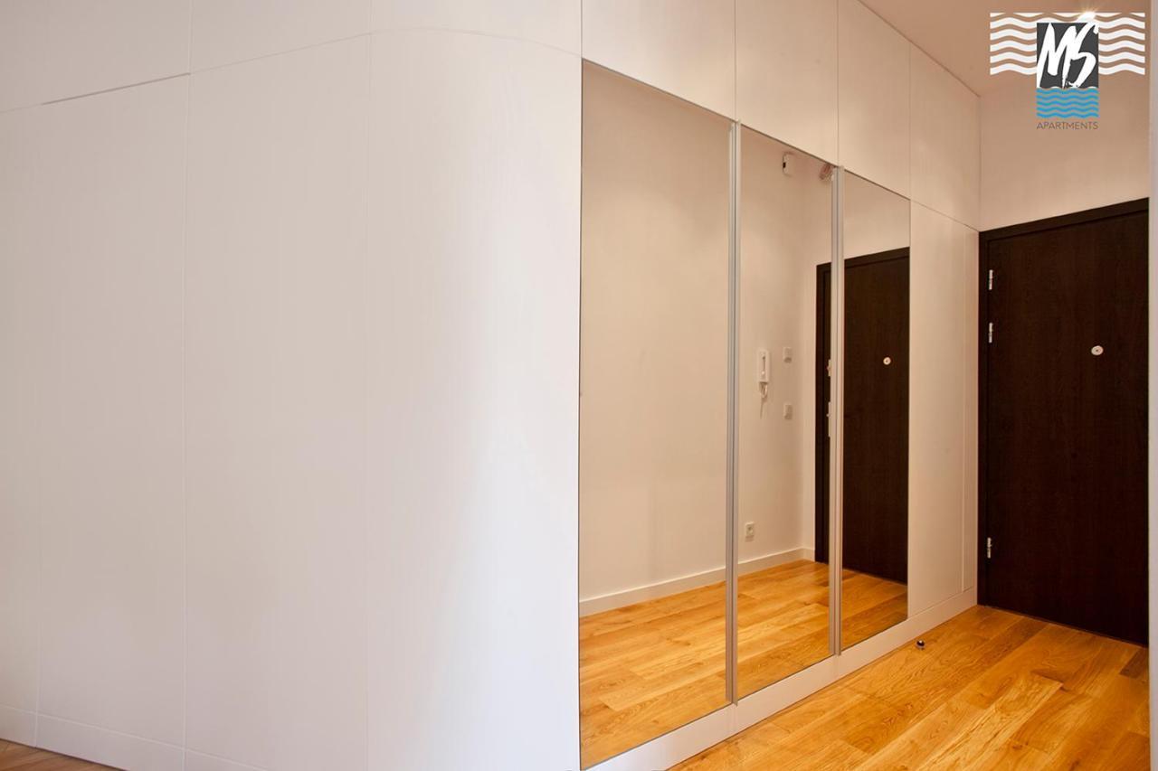 Ms Apartments Top Center II กดิเนีย ภายนอก รูปภาพ